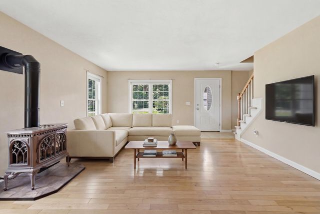 9 Rock Marsh Road UNIT B, Wareham, MA 02571
