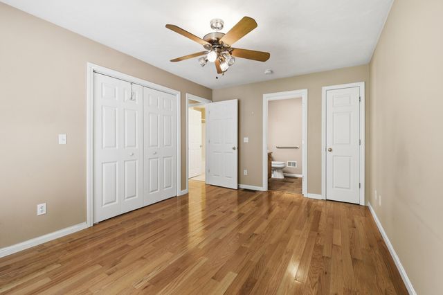 9 Rock Marsh Road UNIT B, Wareham, MA 02571