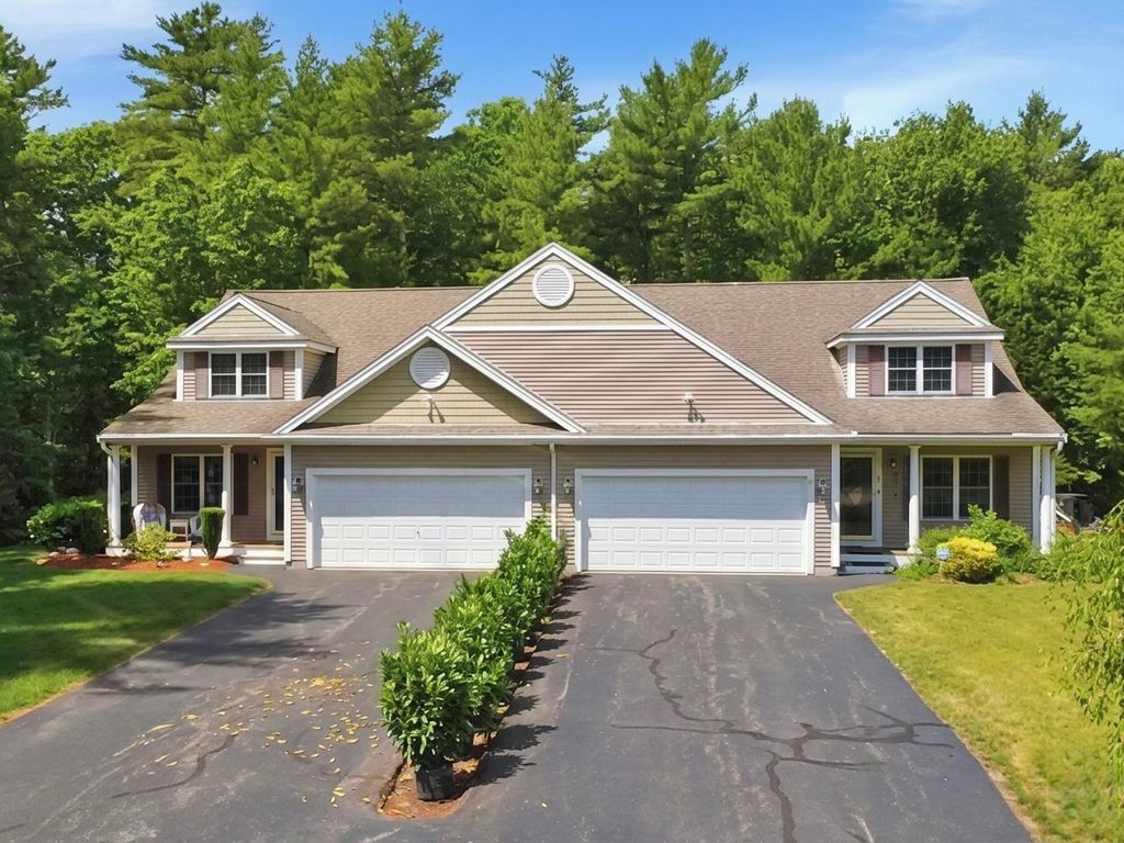 9 Rock Marsh Road UNIT B, Wareham, MA 02571