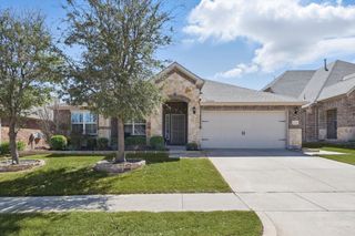 1129 Berrydale Drive, Northlake, TX 76226