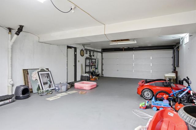 2484 Wingham Drive, Green Twp, OH 45238