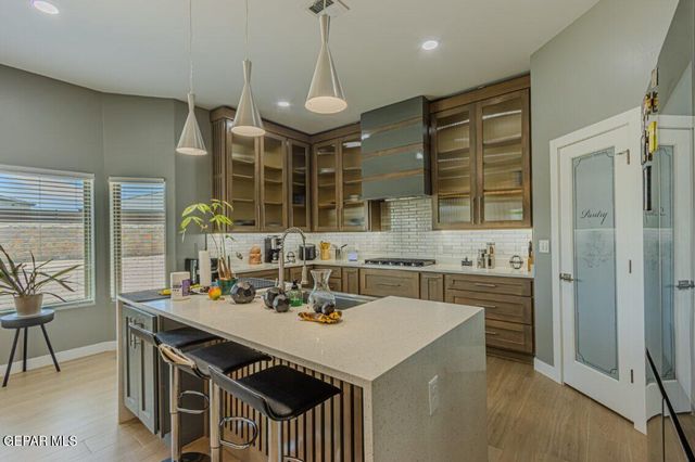 243 EMERALD STONE Lane, Horizon City, TX 79928