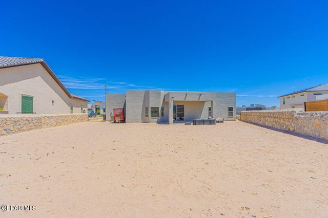 243 EMERALD STONE Lane, Horizon City, TX 79928