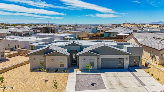 243 EMERALD STONE Lane, Horizon City, TX 79928