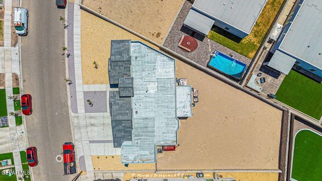 243 EMERALD STONE Lane, Horizon City, TX 79928