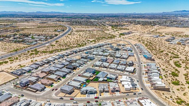 243 EMERALD STONE Lane, Horizon City, TX 79928