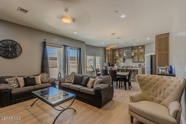 243 EMERALD STONE Lane, Horizon City, TX 79928