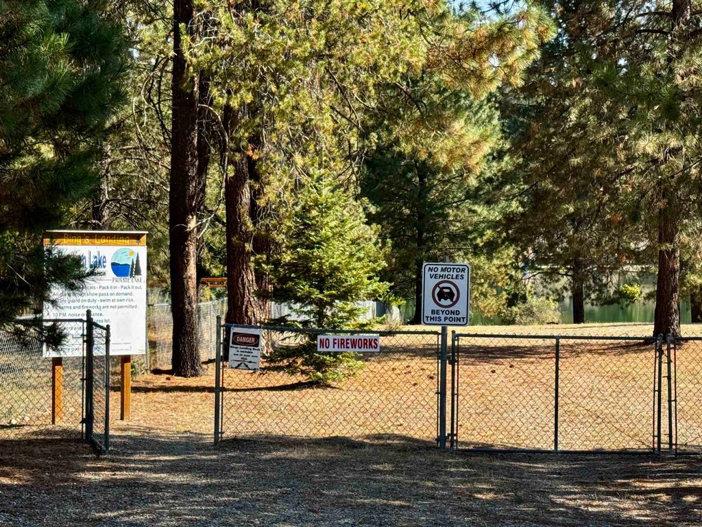 XXX N LAKESIDE DR Dr, Chattaroy, WA 99009 photo 3