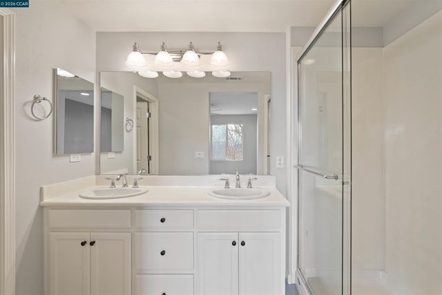 207 Heligan Ln. 8, Livermore, CA 94551