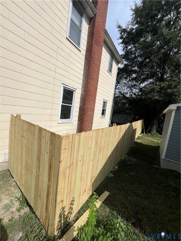 3 N Daisy Ave, Highland Springs, VA 23075
