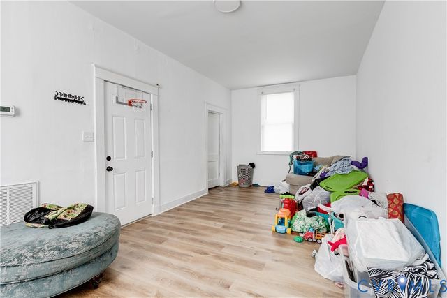3 N Daisy Ave, Highland Springs, VA 23075