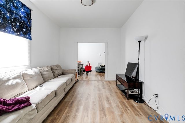 3 N Daisy Ave, Highland Springs, VA 23075