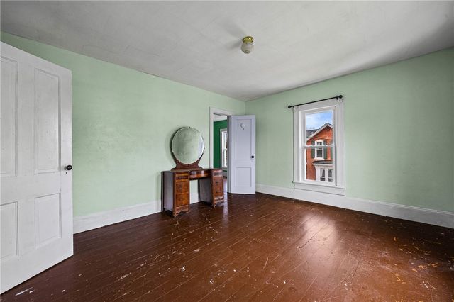 213 Highland Avenue, Shelby, NY 14103