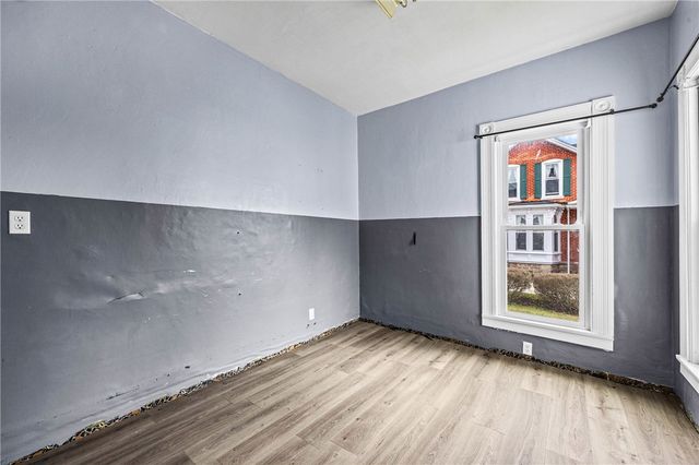 213 Highland Avenue, Shelby, NY 14103