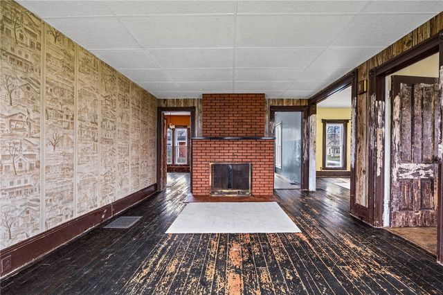 213 Highland Avenue, Shelby, NY 14103