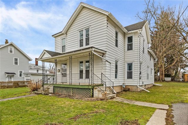 213 Highland Avenue, Shelby, NY 14103