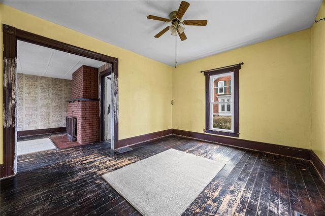 213 Highland Avenue, Shelby, NY 14103