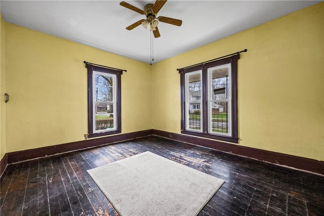 213 Highland Avenue, Shelby, NY 14103