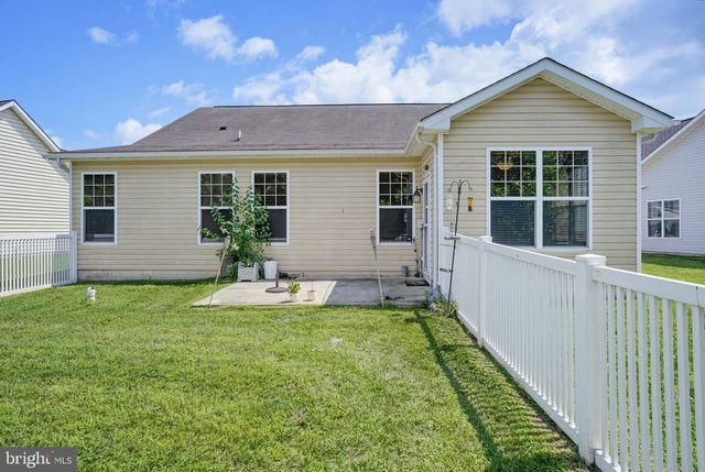 226 N RED HAVEN LN, Dover, DE 19901