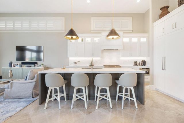 624 Hermitage Circle, Palm Beach Gardens, FL 33410