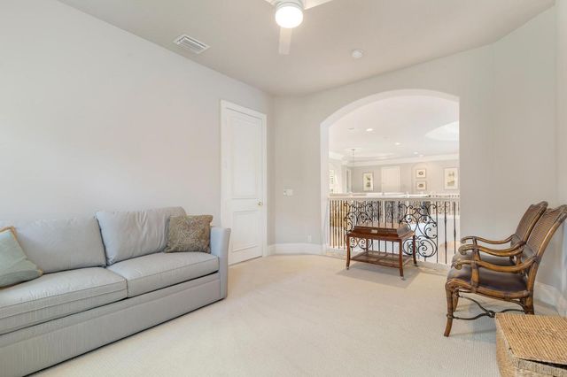 624 Hermitage Circle, Palm Beach Gardens, FL 33410