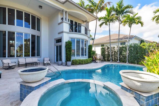 624 Hermitage Circle, Palm Beach Gardens, FL 33410