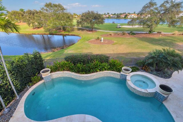 624 Hermitage Circle, Palm Beach Gardens, FL 33410