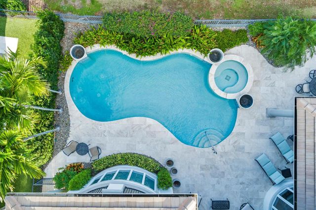 624 Hermitage Circle, Palm Beach Gardens, FL 33410