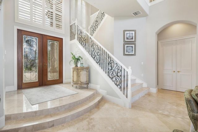 624 Hermitage Circle, Palm Beach Gardens, FL 33410