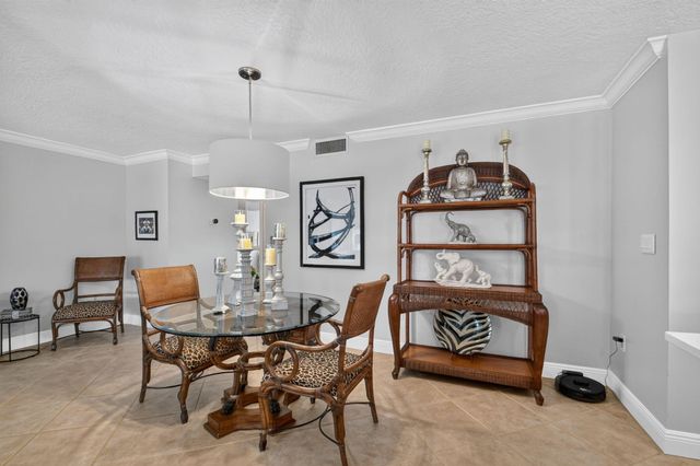103 Half Moon Circle C1, Hypoluxo, FL 33462