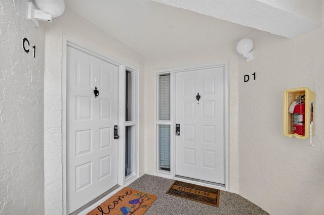 103 Half Moon Circle C1, Hypoluxo, FL 33462
