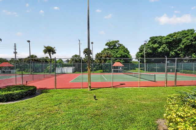 103 Half Moon Circle C1, Hypoluxo, FL 33462