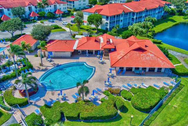 103 Half Moon Circle C1, Hypoluxo, FL 33462