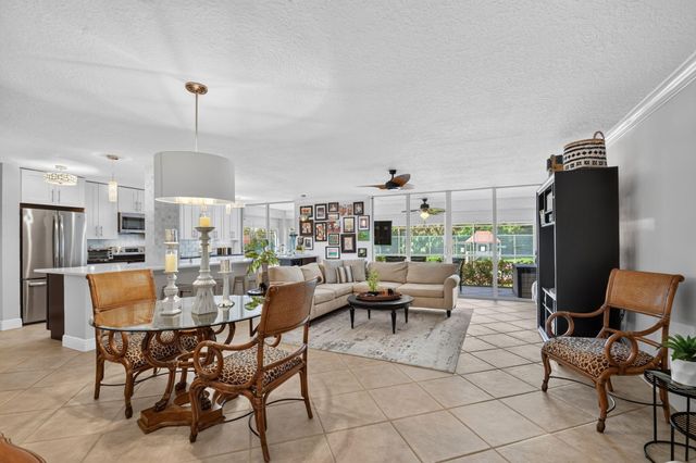 103 Half Moon Circle C1, Hypoluxo, FL 33462