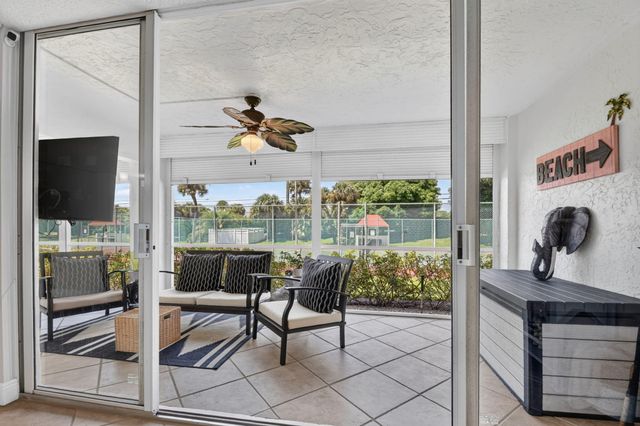 103 Half Moon Circle C1, Hypoluxo, FL 33462