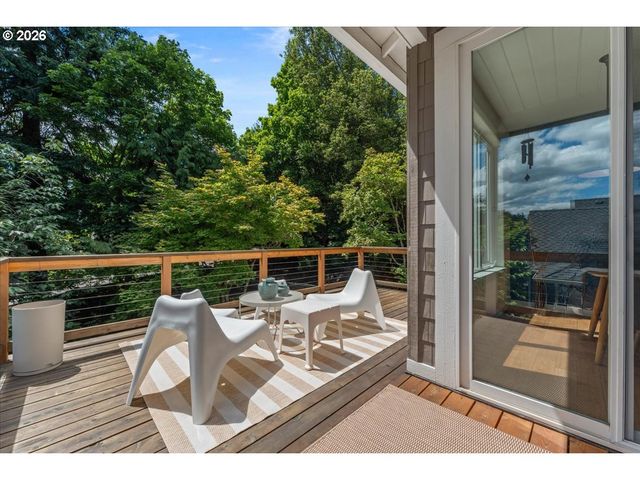 2531 Nw MARSDEN Pl, Portland, OR 97229