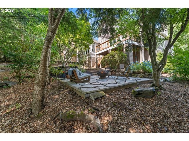 2531 Nw MARSDEN Pl, Portland, OR 97229