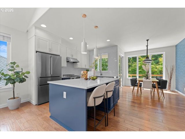 2531 Nw MARSDEN Pl, Portland, OR 97229