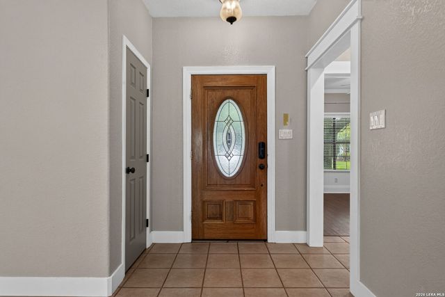 104 Spring Rain, Castroville, TX 78009