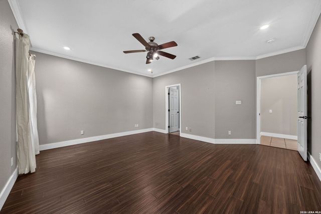 104 Spring Rain, Castroville, TX 78009