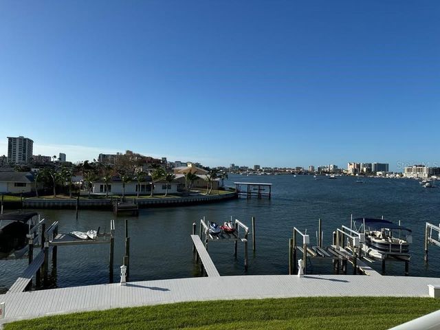 610 ISLAND WAY 206, Clearwater Beach, FL 33767