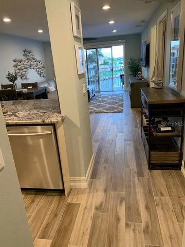 610 ISLAND WAY 206, Clearwater Beach, FL 33767