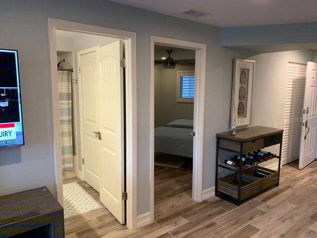 610 ISLAND WAY 206, Clearwater Beach, FL 33767