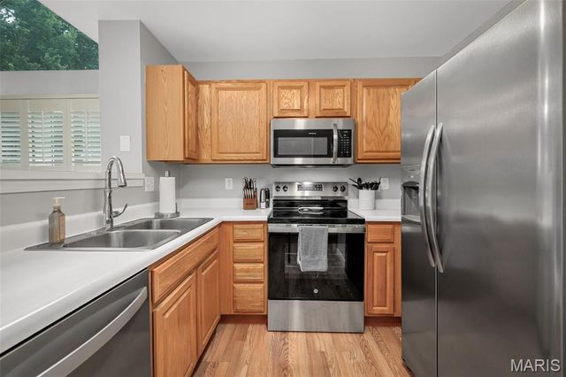 605 Timber Creek Trail, O'fallon, MO 63368
