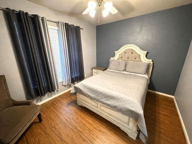 26871 Castlecliff Lane, Kingwood, TX 77339