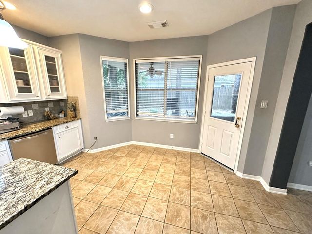 26871 Castlecliff Lane, Kingwood, TX 77339