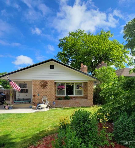 1603 Kimes St, Twin Falls, ID 83301