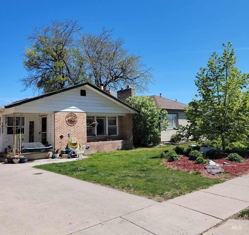 1603 Kimes St, Twin Falls, ID 83301