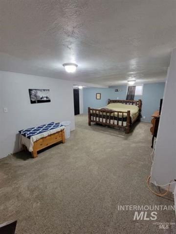 1603 Kimes St, Twin Falls, ID 83301