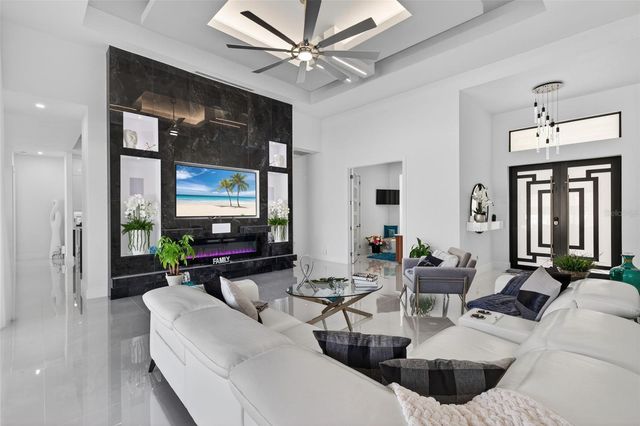 523 SW 23RD STREET, Cape Coral, FL 33991